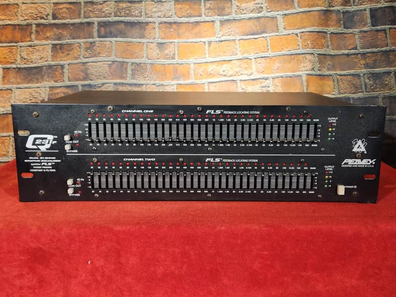 Peavey Q231F Dual 31-Band Graphic Equalizer image 1