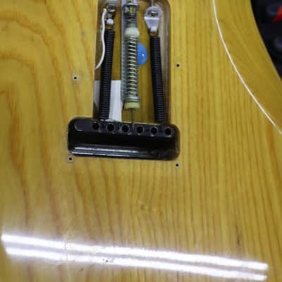 Fender Strat Plus Deluxe with Maple Fretboard 1990 - Natural image 21