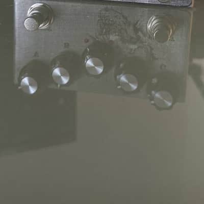 traynor TS-50B based, bass preamp pedal. image 4