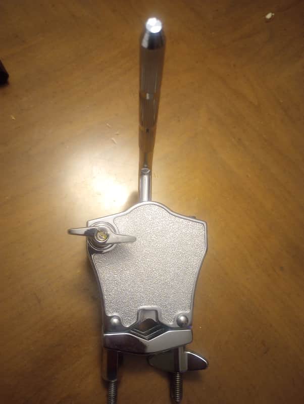 Unbranded Single Tom Mount - Chrome image 1