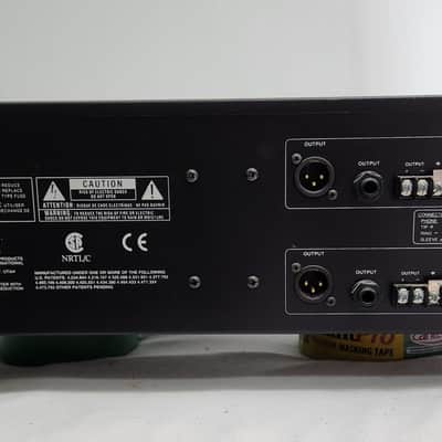 DBX Graphic Equalizer Limiter MODEL 2231 Type III™ NR (Noise Reduction) Dual Channel 30-Band Graphic Equalizer image 4