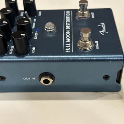 Fender Full Moon Distortion 2018 - Present - Blue image 4