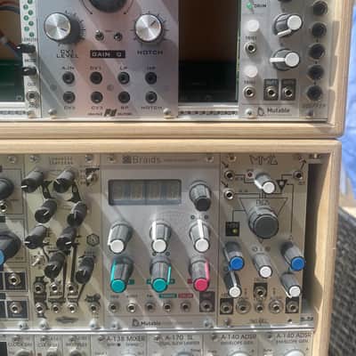 Make noise, Doepfer, analogue solutions, intelligel, mutable instruments. Sputnik, noise engineering Modular system 2018 image 2