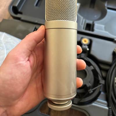 RODE K2 Large Diaphragm Multipattern Tube Condenser Microphone 2004 - Present - Silver image 4