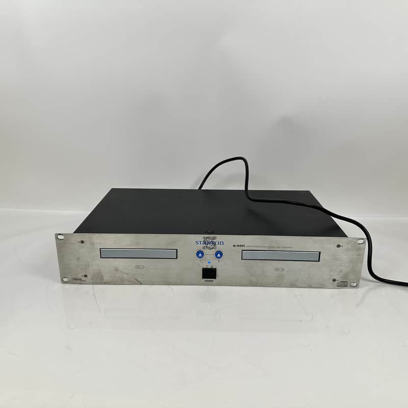 Stanton S-550