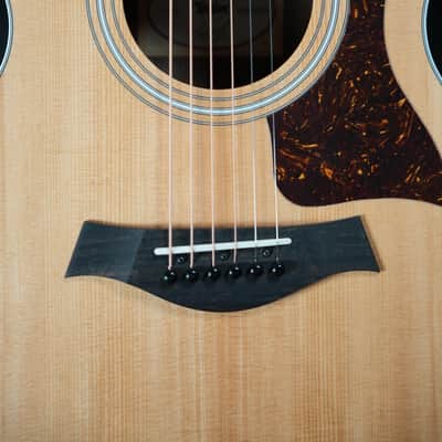 Taylor 212ce Natural image 4