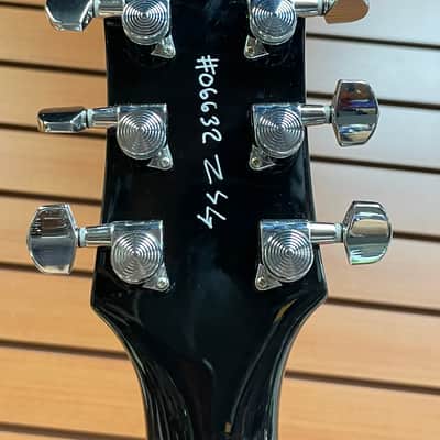 Reverend Volcano in Midnight Black w/Case image 18