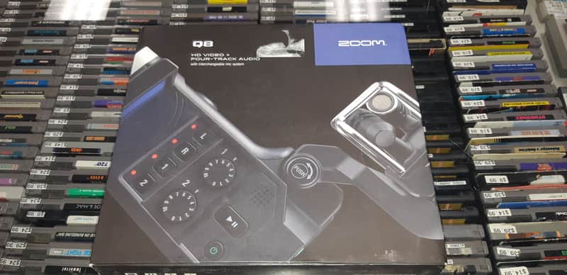 Zoom Q8 Handy Video Recorder image 1