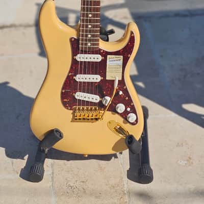 ギター Fender deluxe Players Stratocaster Fender Deluxe Players Stratocaster Electric Guitar Transparent