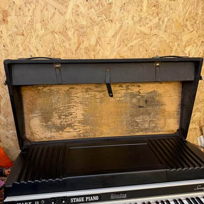 Vintage 1981 Fender Rhodes Mark Two MKII Stage 73 Electric Piano w/ Legs & Pedal image 6