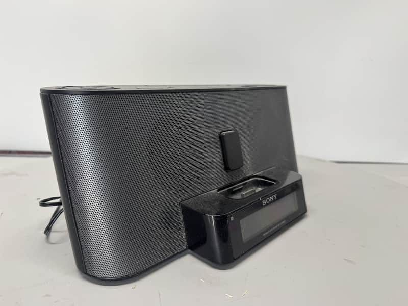 Sony ICF-C1iPMK2 Clock Radio AM FM iPod iPhone 30-Pin Dock Compact Shelf Stereo image 1