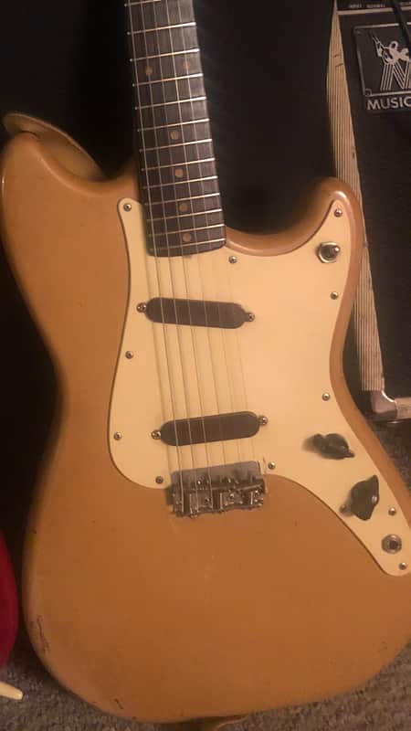 Fender Duo-Sonic with Rosewood Fretboard 1959 - 1961 Desert Sand image 1