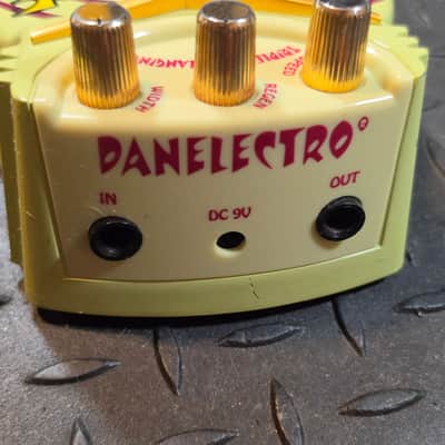 Danelectro Psycho Flange Triple Thick Fat Flanger image 6