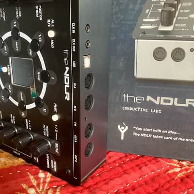 Conductive Labs – The NDLR – 4-Part MIDI Arpeggiator/Sequencer – Wood Sides image 7