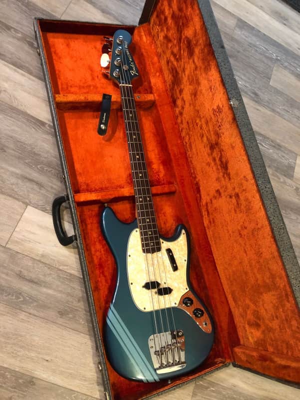 Fender Competition Mustang Bass