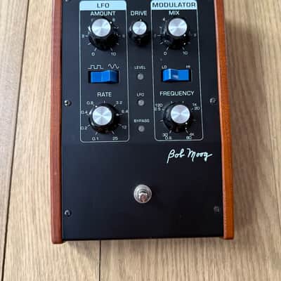 白*酢様 【動作確認済】Moog Moogerfooger MF-102 Moog Moogerfooger MF-102 Ring Modulator - Limited Edition White-on