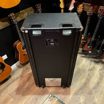 Fender Bassman 810 Neo 1000-Watt 8x10" Bass Cabinet image 4