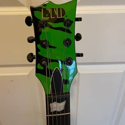 ESP LTD RARE ESP LTD Slimer Viper Tony Perry Signature Guitar Mint 2015 Green / black image 10