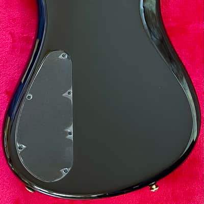 Spector Icon NS 2 Bolt-On Quilted Maple Top Black Cherry Gloss Electric Bass image 6