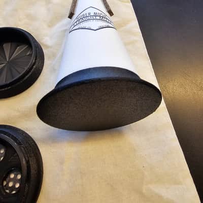 Huber Music Trumpet Modular Straight Mute 2026 - Black and White Plastic image 5