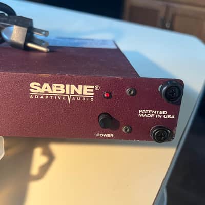 Sabine FBX-1020 Feedback Exterminator with IEC power cord and rack mount bolts/washers. image 4