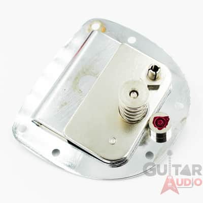 Genuine Fender Jaguar/Jazzmaster USA Vintage '62 Tailpiece Tremolo - Chrome image 2