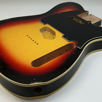Show Me Nitro Finishes Nitro Lacquer T-Style - 3 Tone Sunburst image 6