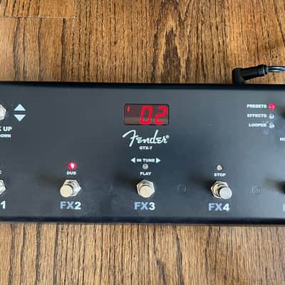 Fender Mustang GTX100 100-Watt 1x12" Digital Modeling Guitar Combo 2020 - Present - Black image 4