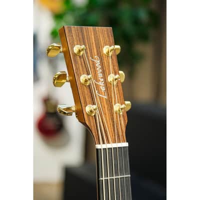 2014 Lakewood Deluxe Series J-32 Baritone natural image 3