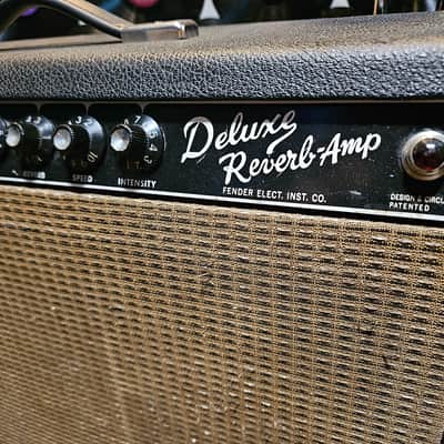 Fender Deluxe Reverb 2-Channel 22-Watt 1x12" Guitar Combo 1963 - 1967 - Black Panel image 2
