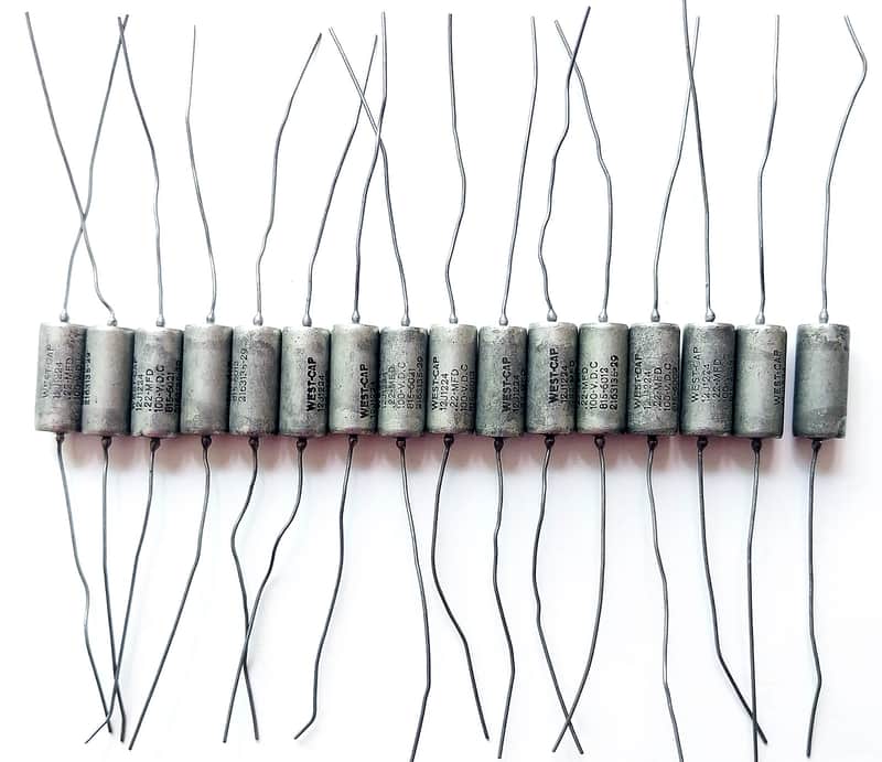 16 pcs Vintage WEST CAP 815 12J1224 .22 µF 100V 5% NOS PIO Capacitors 2163135-29 image 1