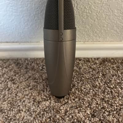 Shure KSM42 / SG Medium Diaphragm Cardioid Condenser Microphone 2010 - Present - Champagne image 4