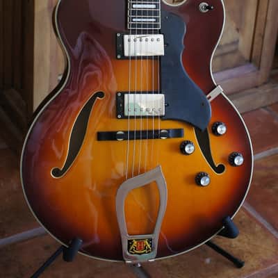 Hagstrom HJ-600 | Reverb