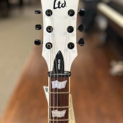 ESP LTD Viper-256 with Jatoba Fretboard 2018 - Present - Snow White image 4