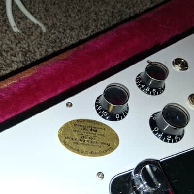 (Still In Factory Plastic) Mint Gibson Flying V '67 1990-2002 - Ebony image 3