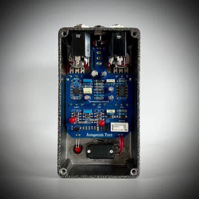 Antagonistic Fuzz (Versatile and Custom Op Amp Big Muff) | The Sound of Justice FX image 5