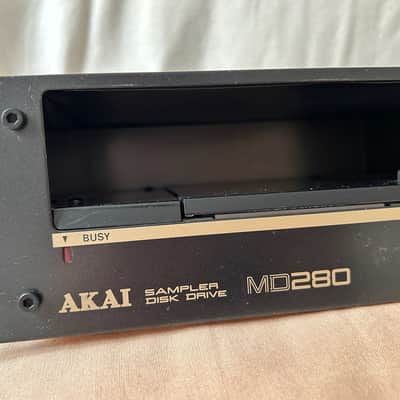 Akai S-612 sampler + MD 280 disk drive image 13