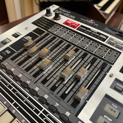Roland MC-808 Groovebox 2010s - Silver image 8