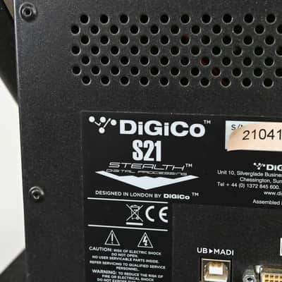 DiGiCo S21 48-Channel Digital Audio Mixing Console with Road Case CG0072B image 13