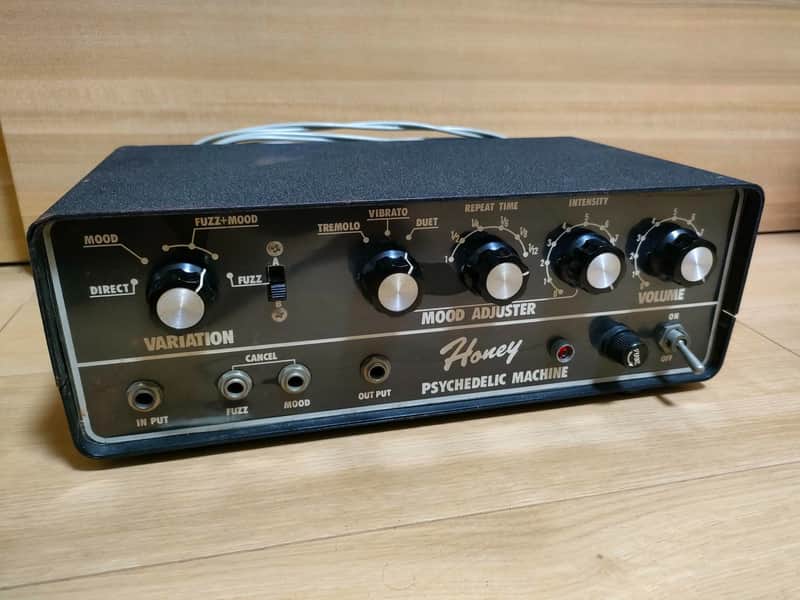 【One Day Listing】1960s All Original Honey Psychedelic Machine Univibe Crying Baby Fuzz image 1