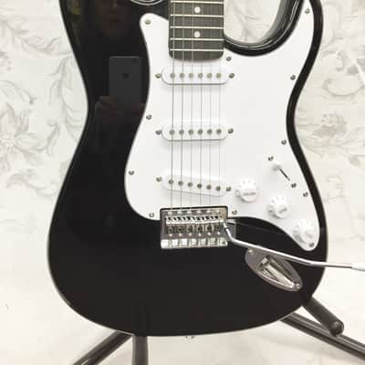 Stadium Black Electric Guitar Bundle-w/Amp, Strap, Tuner, Cord, Picks, Gig Bag! image 3
