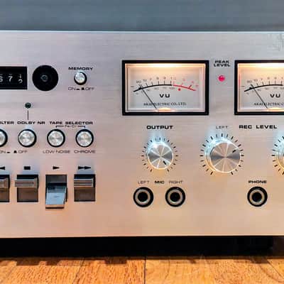 Akai GXC-710D Cassette Deck/ Fully Serviced and Tested/ Year 1977