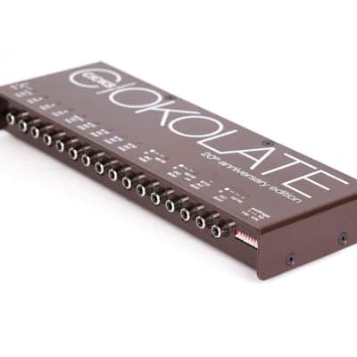 CIOKS CIOKOLATE 9V / 12V / 15V / 16V / 24V AC DC Universal Power Supply with 12 Isolated Sections and 24 Flex Cables for Effect Pedals - Compatible with Temple Audio and Pedaltrain Pedalboards image 2