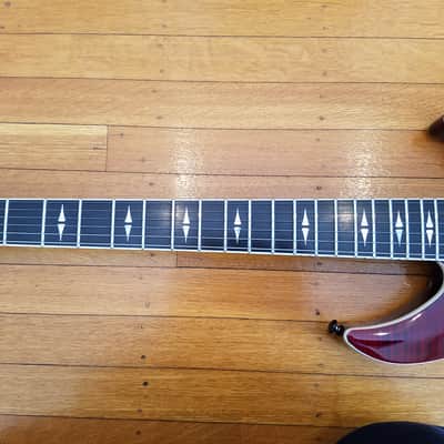 Michael Kelly Hex Deluxe Blood Red image 5