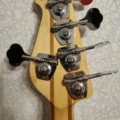 Yamaha BB425 Metallic Red - 5 strings electric bass image 7