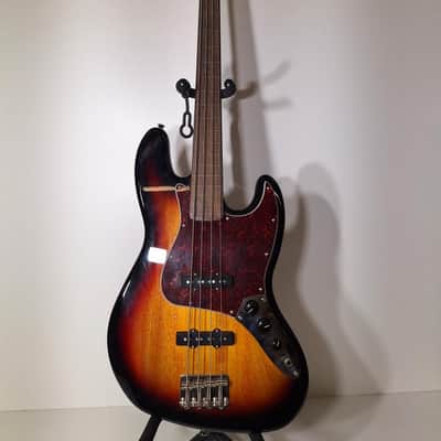 Squier Jazz Bass w/ Gig Bag image 2