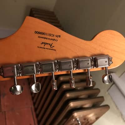 Fender Jazzmaster Mid 2000’s Mustard w/ Black Pickguard, Maple Fretboard image 3
