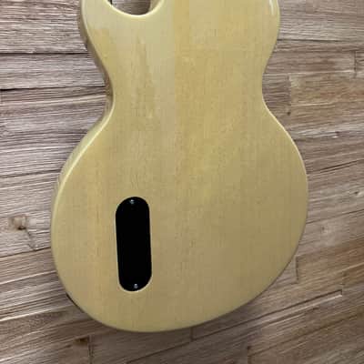 Epiphone Les Paul Junior Guitar w/Rosewood Fretboard  - TV Yellow-w/ gig bag- New! image 15