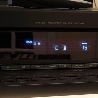JVC JVC RX-5060 is a 5.1-channel audio/video receiver 2000 - Black image 1