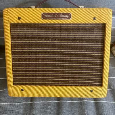 Fender '57 Custom Champ 2-Channel 5-Watt 1x8" Guitar Combo 2016 - Present - Lacquered Tweed